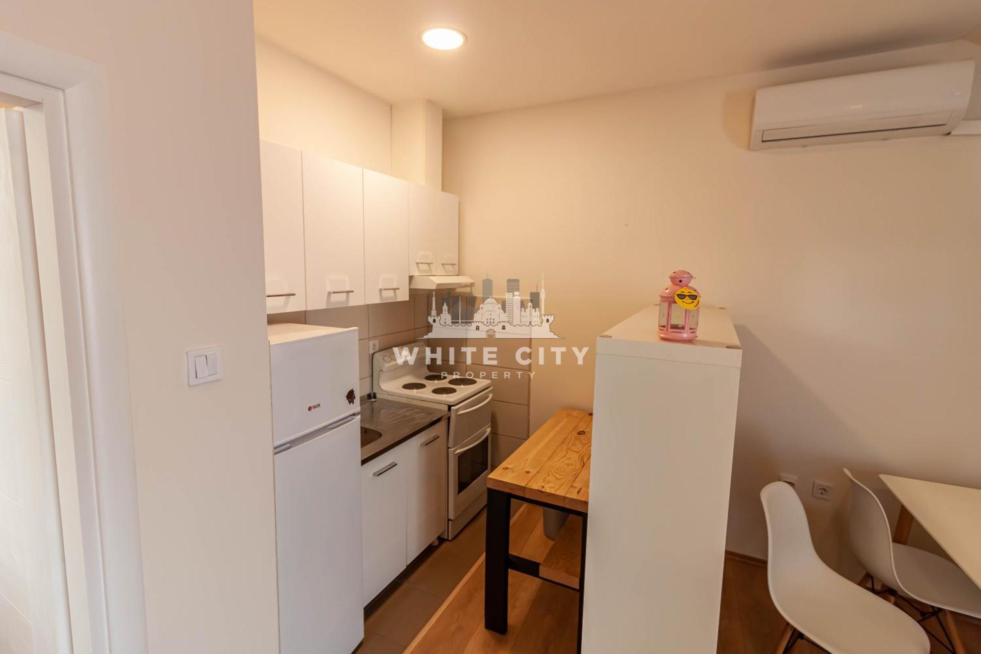 Townhouse - Apartments Белград Экстерьер фото
